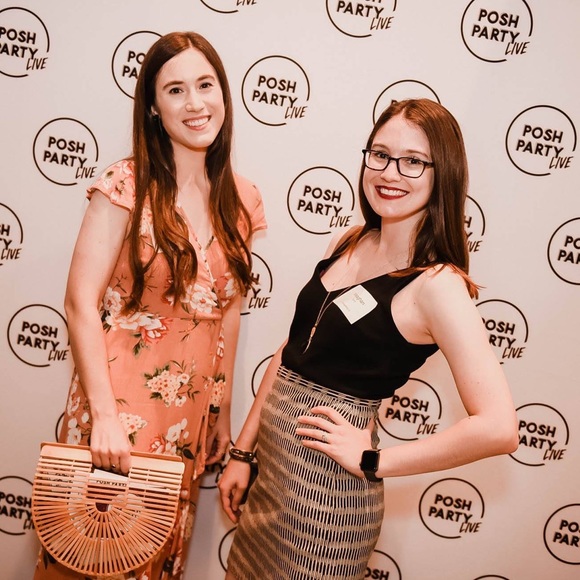 Meet your seller, Megg! - Picture 1 of 3